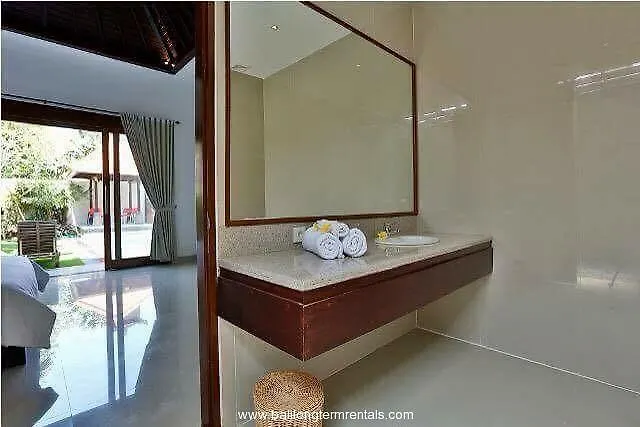Villa Canggu Villa